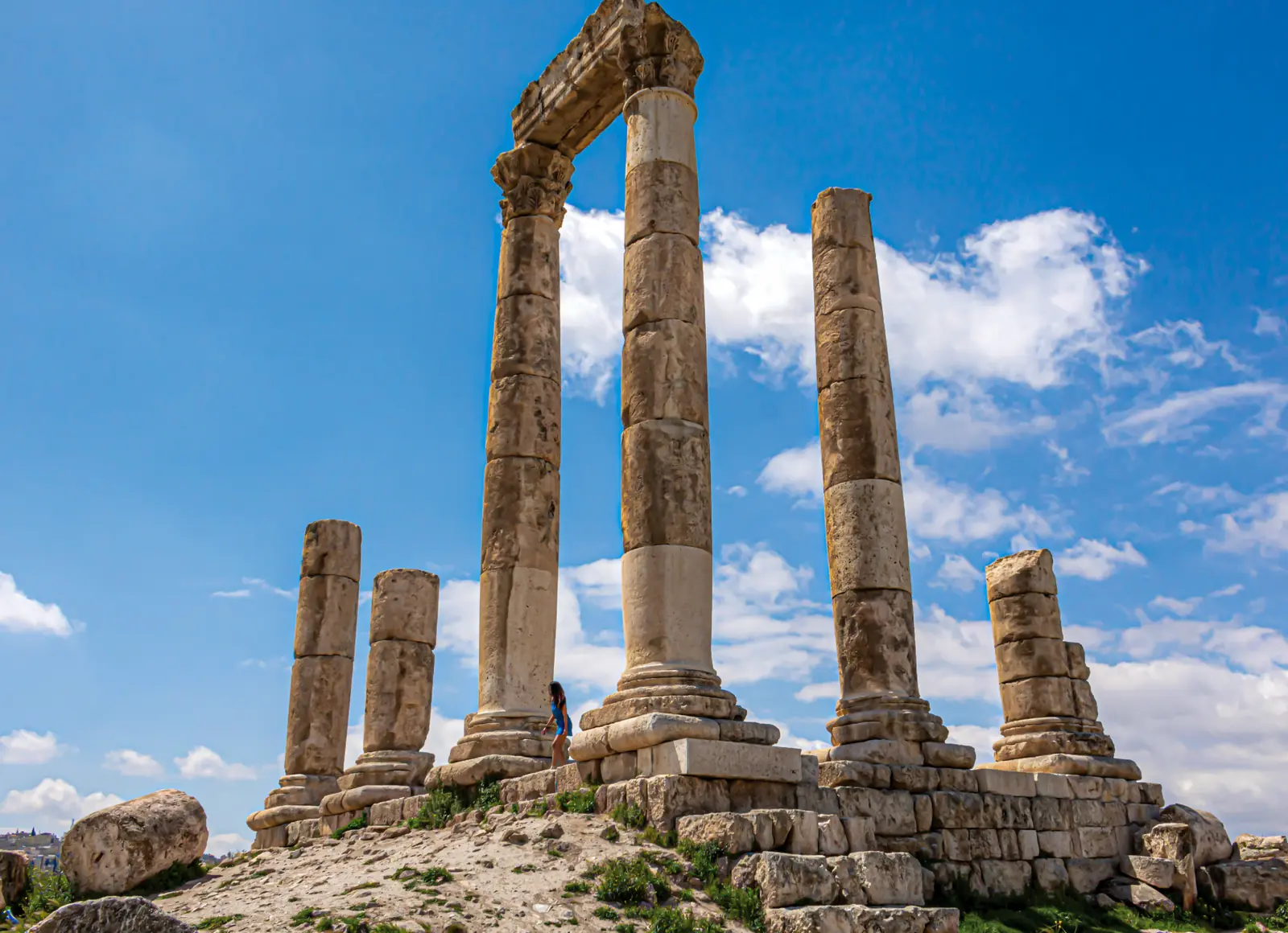 Columnas del Templo de Hércules en la Ciudadela de Amán, Jordania
