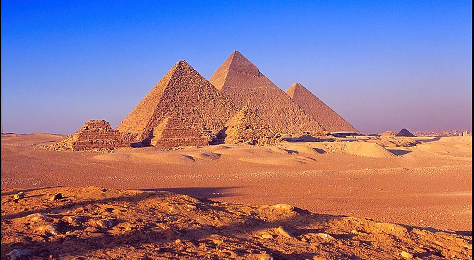 The Great Pyramids of Giza on a 9-day Egypt and Nubia tour